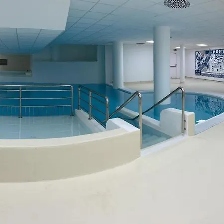 Résidence Le Portillo - Piscine - 3 Pièces Pour 8 Personnes Mae-6113 * Eaux-Bonnes
